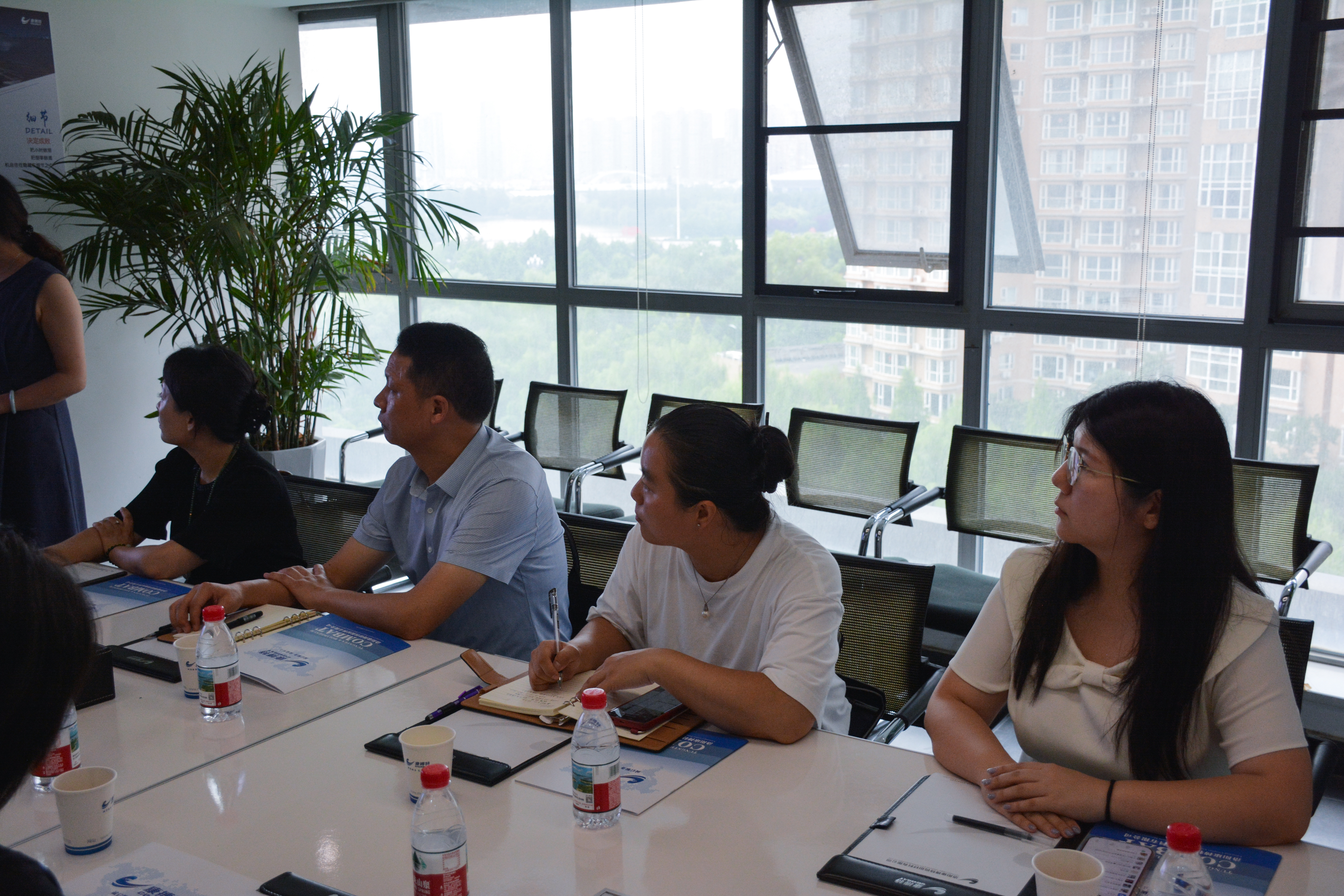 Luoyang FCC Leaders Visit Combat Tungsten & Molybdenum Materials Co., Ltd. to Support High-Quality Development Through Foreign Trade